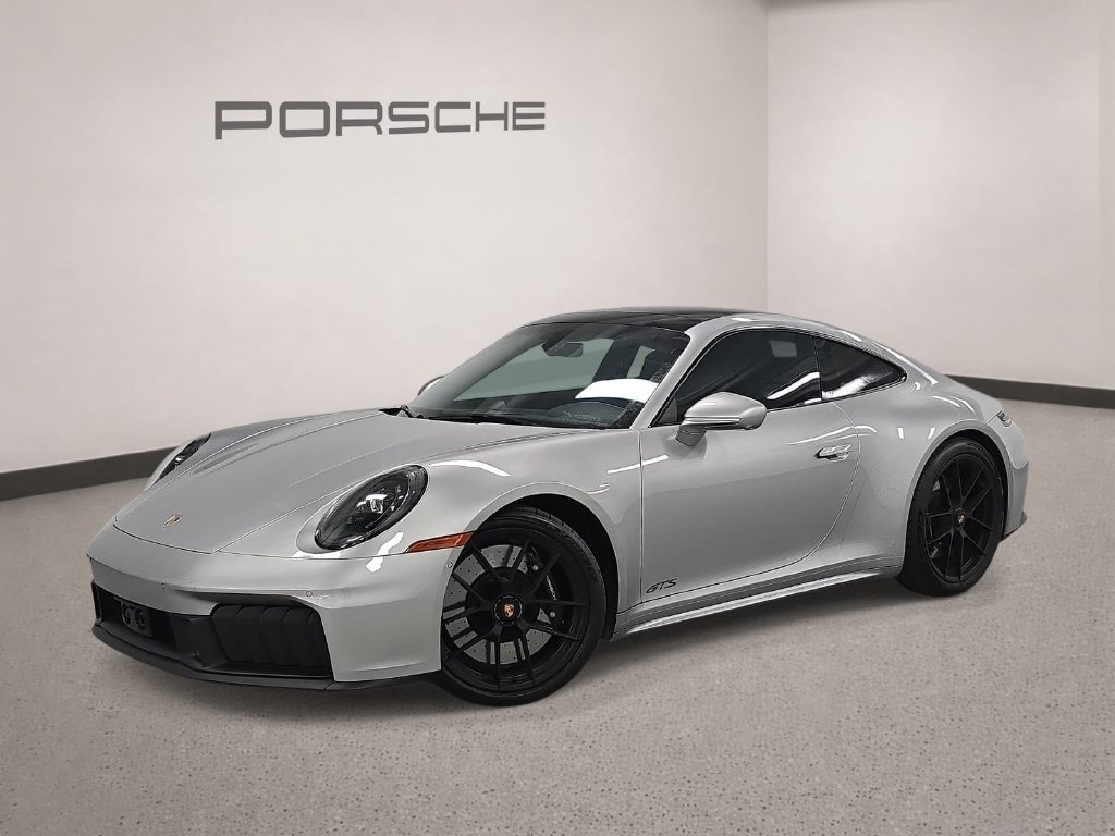 2025 Porsche 911 GTS