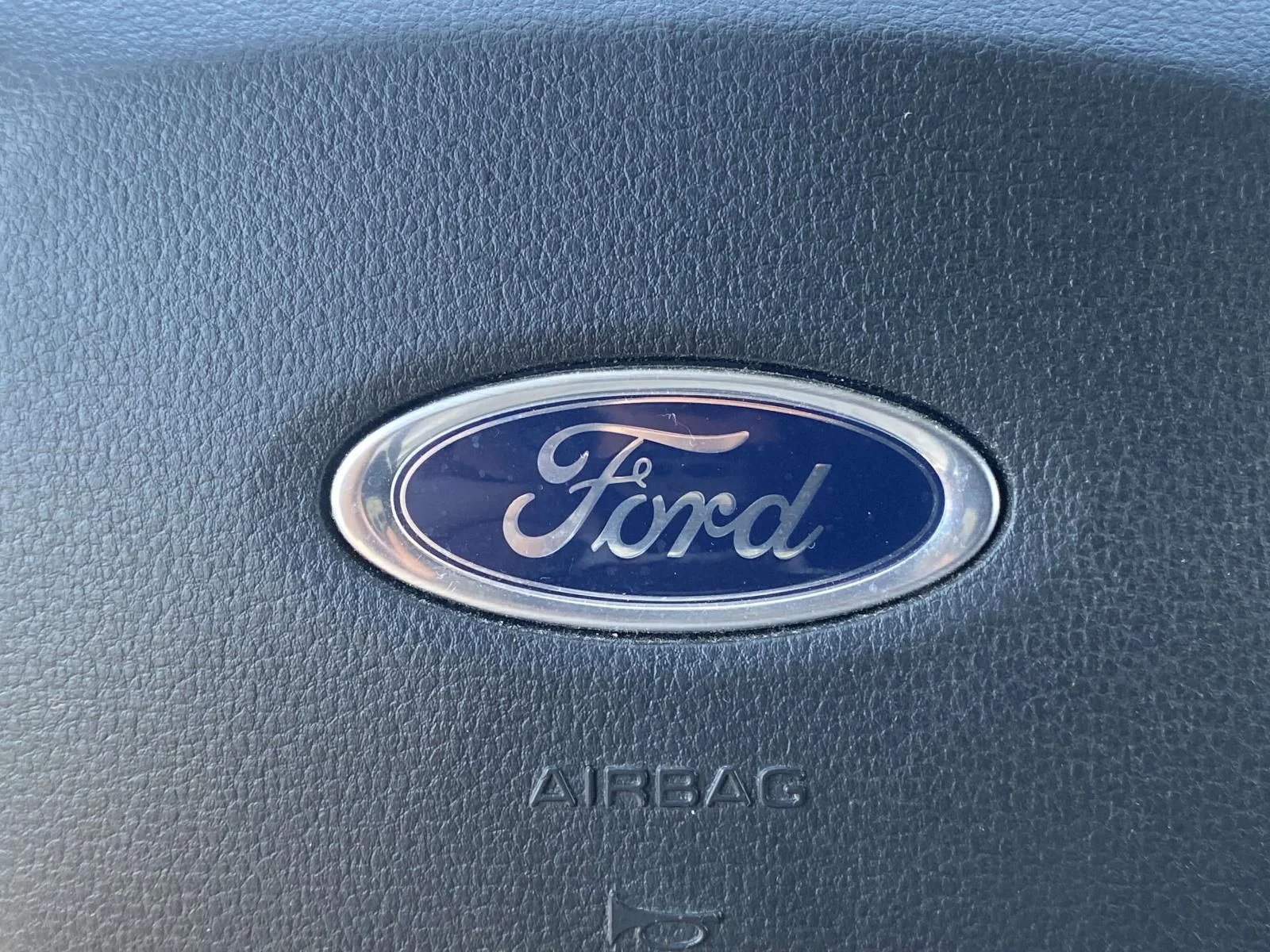 Used 2023 Silver Ford XLT image 24