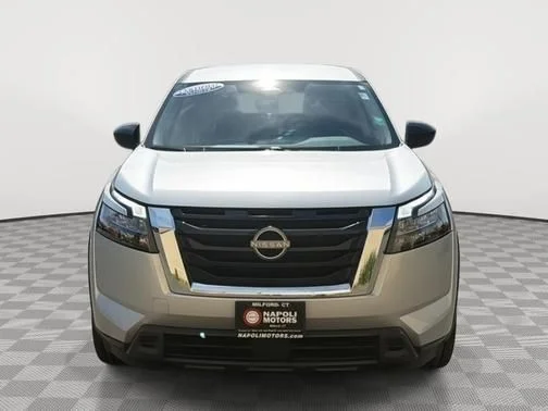 Certified Used 2023 Silver Nissan S image 12