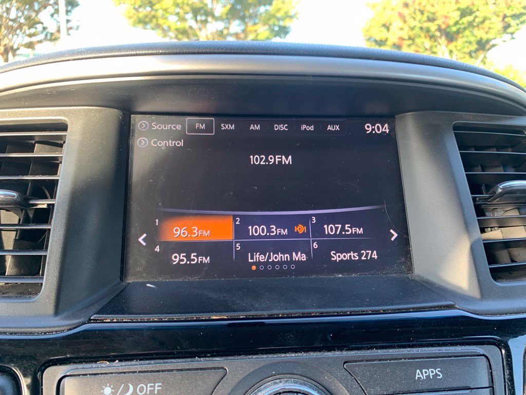 Used 2018 Silver Nissan SV image 17