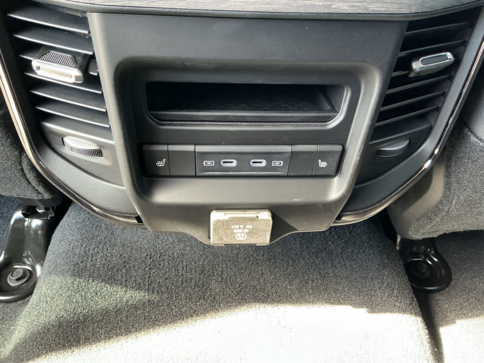 New 2026 Ceramic Gray Clearcoat Ram Limited image 26
