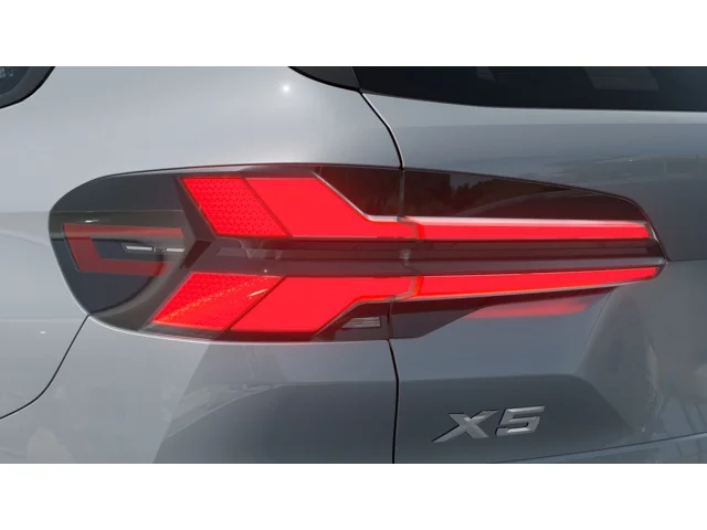 New 2026 Brooklyn Grey Metallic BMW sDrive40i image 8