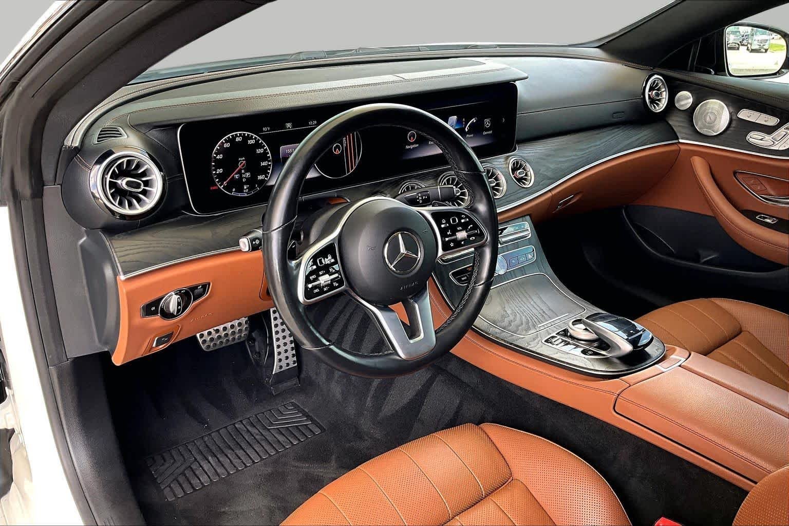 Used 2020 designo Diamond White Metallic Mercedes-Benz E 450 image 16