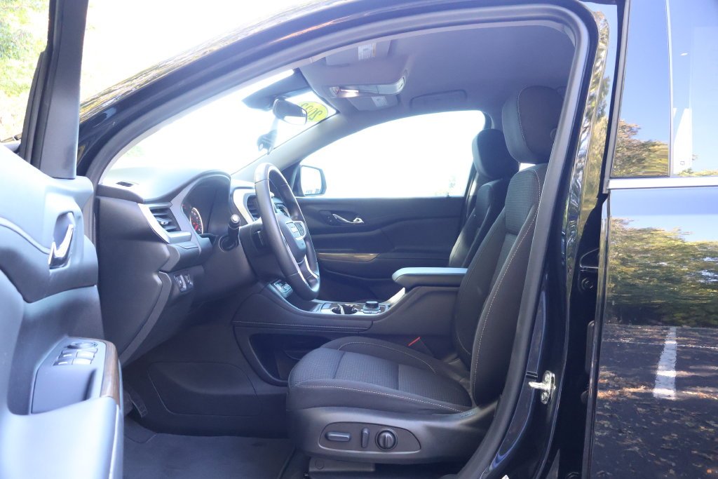 2023 GMC Acadia SLE - Photo 30