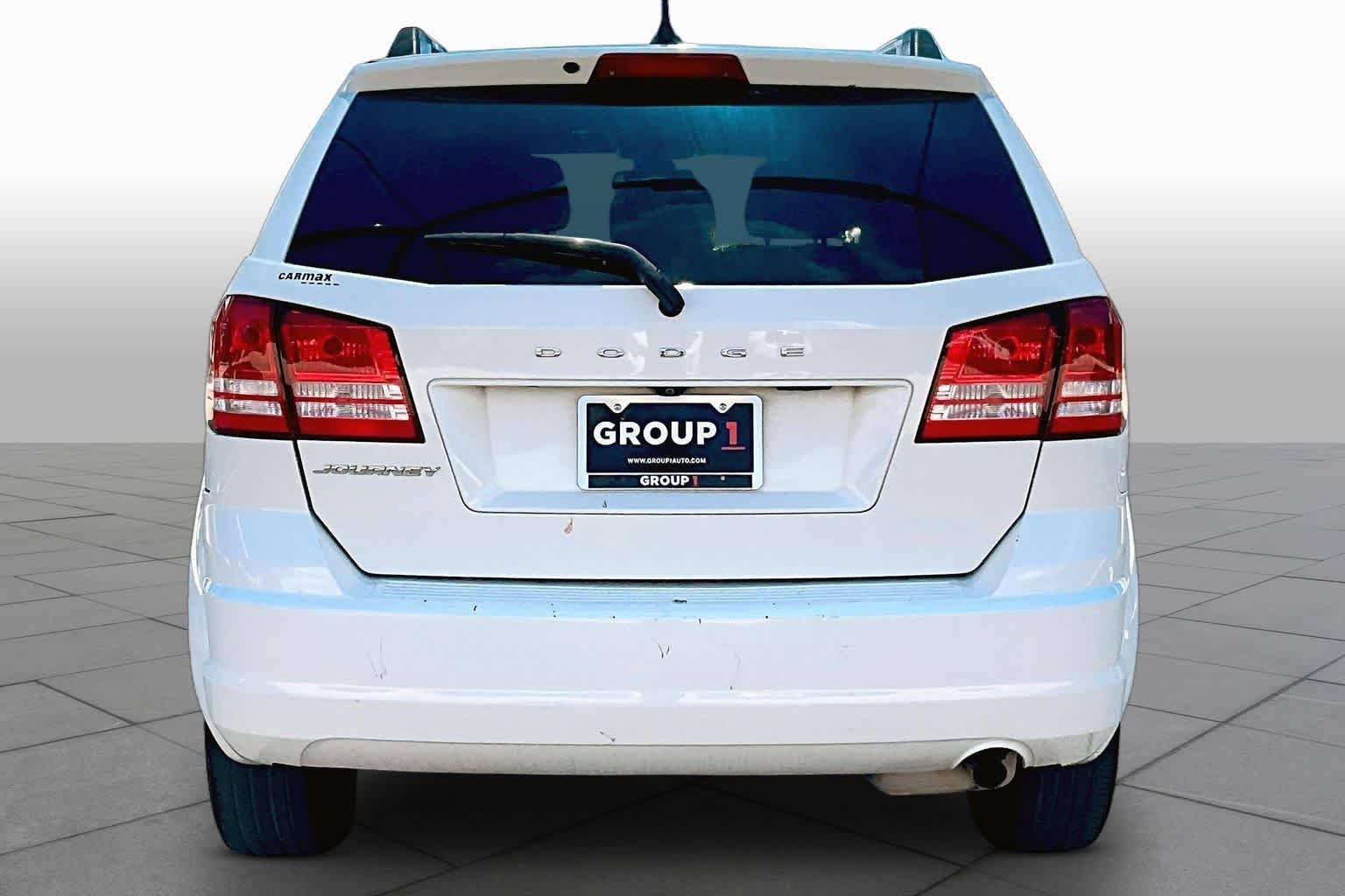 Pre-Owned 2018 Dodge Journey SE