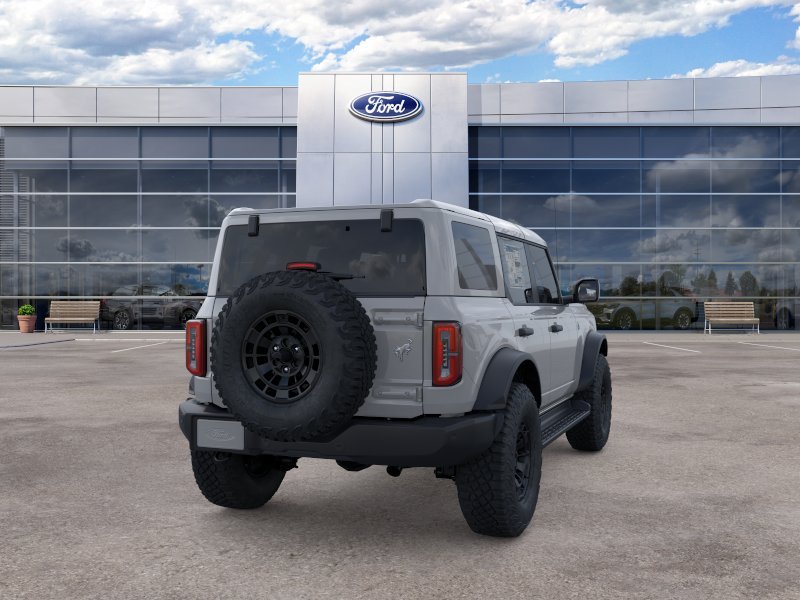New 2026 Avalanche Gray Ford Outer Banks image 9