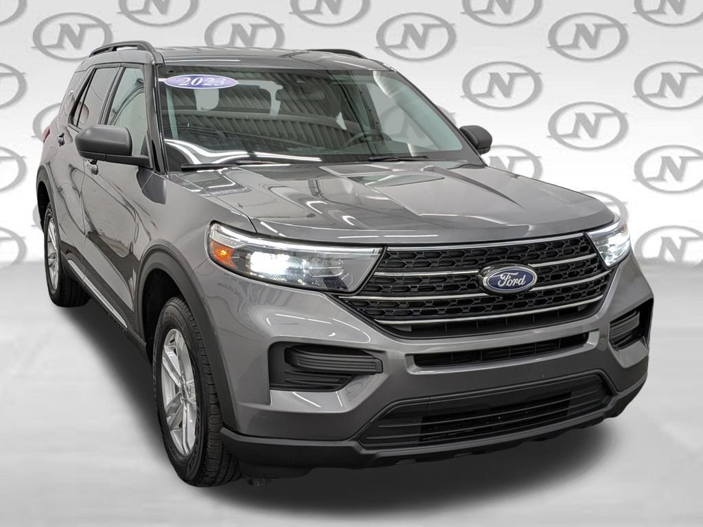 Used 2023 Gray Ford XLT image 22