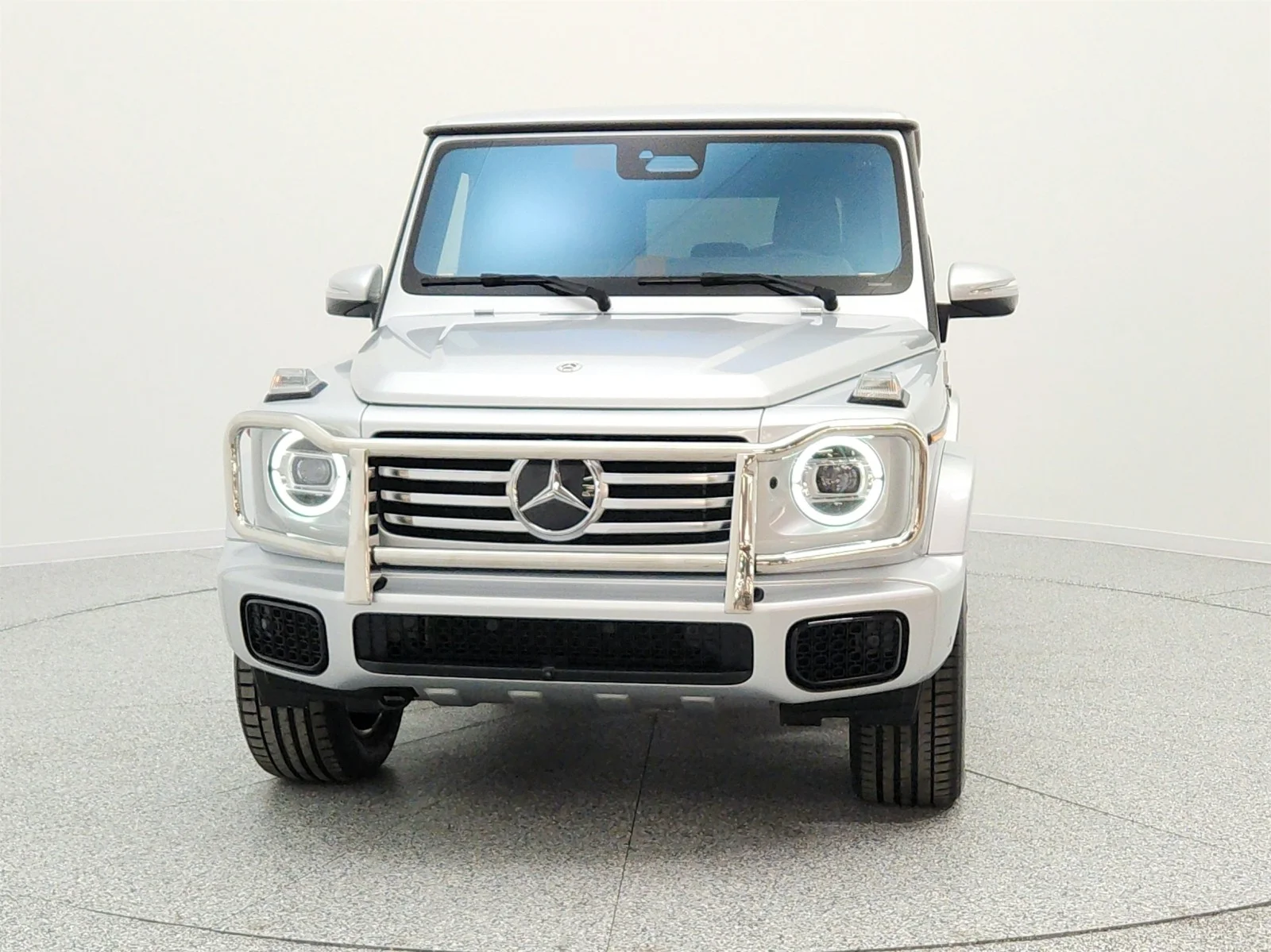 Certified Used 2025 Iridium Silver Metallic Mercedes-Benz G 550 image 2