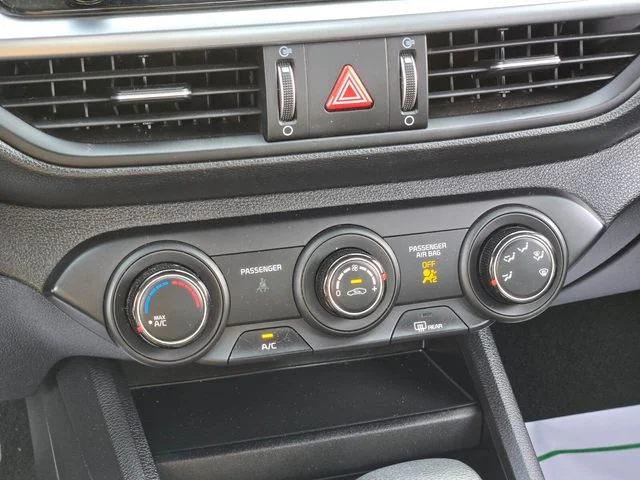 Used 2023 Gray Kia LXS image 27