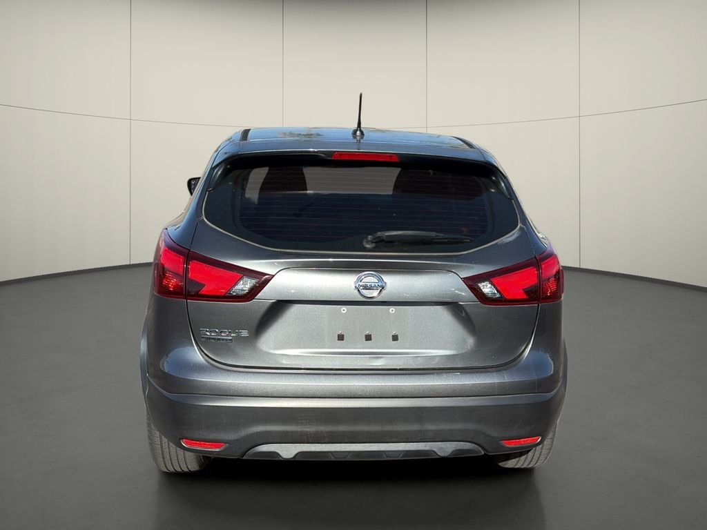 Used 2019 Gray Nissan S image 6