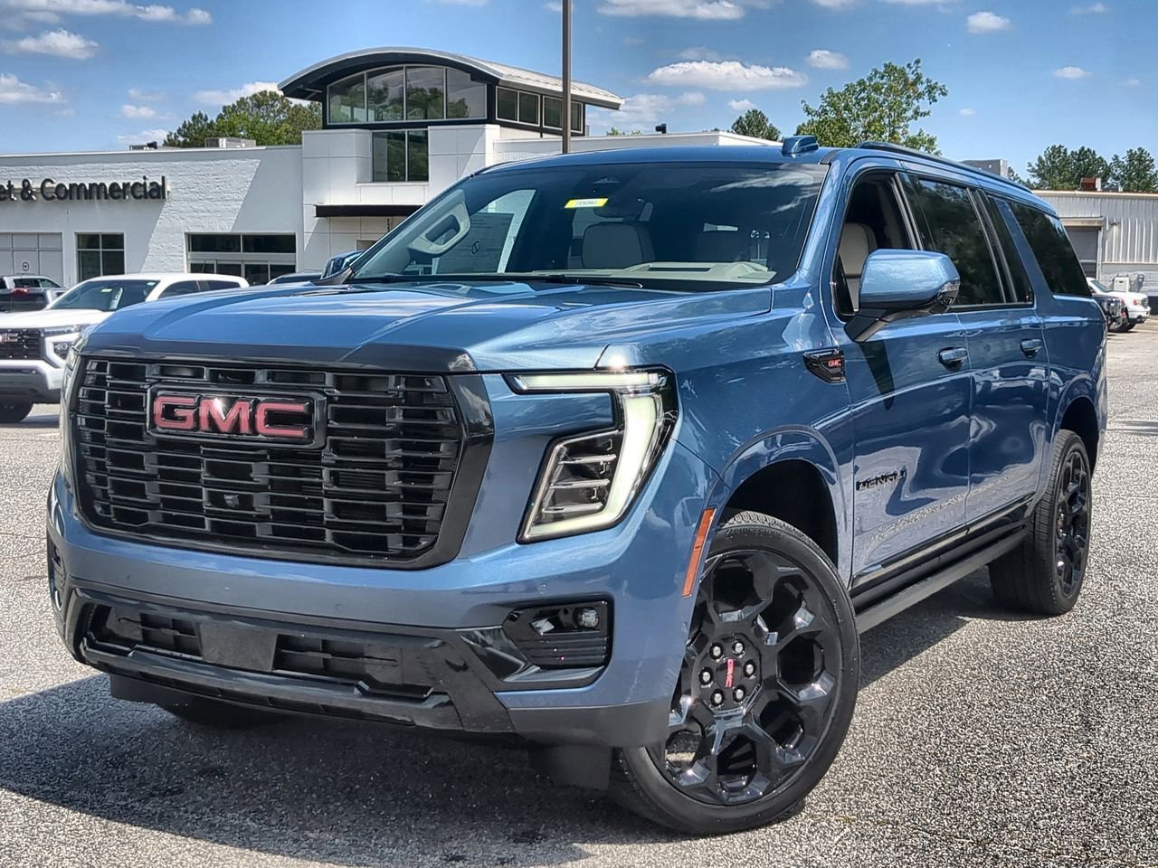 2026 GMC Yukon Denali AWD's photo