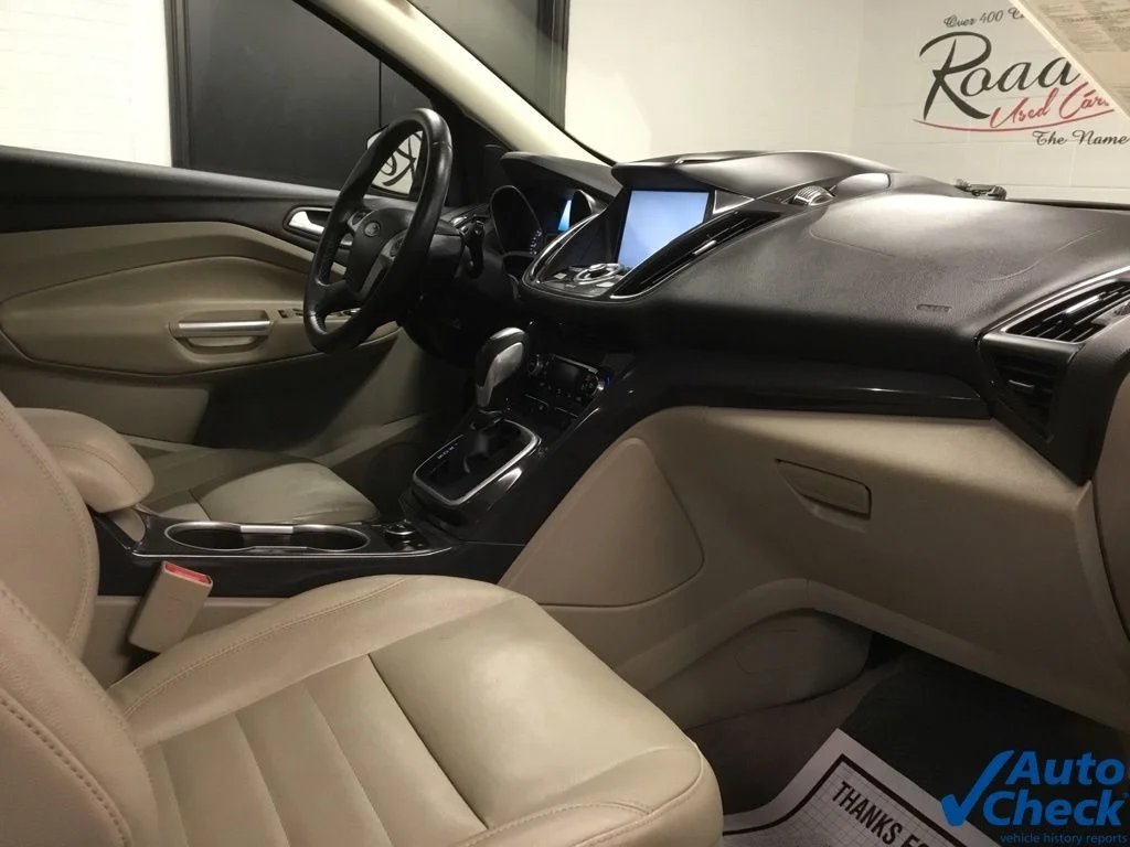 Used 2014 Red Ford Titanium image 37