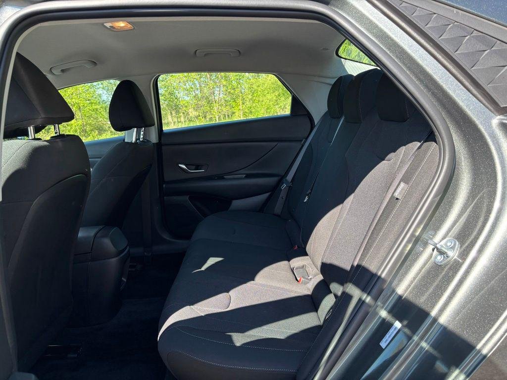 New 2026 Gray Hyundai SE image 10