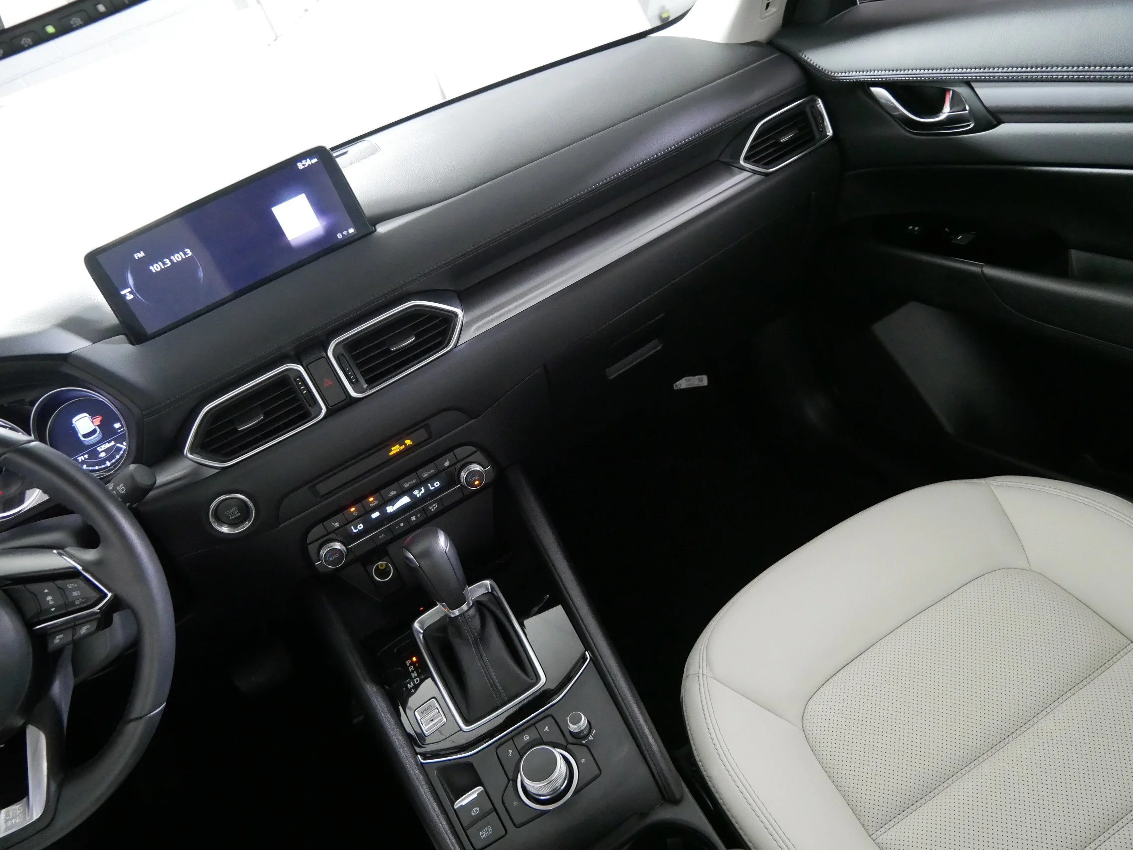 Used 2025 Jet Black Mica Mazda 2.5 S Preferred Package image 11