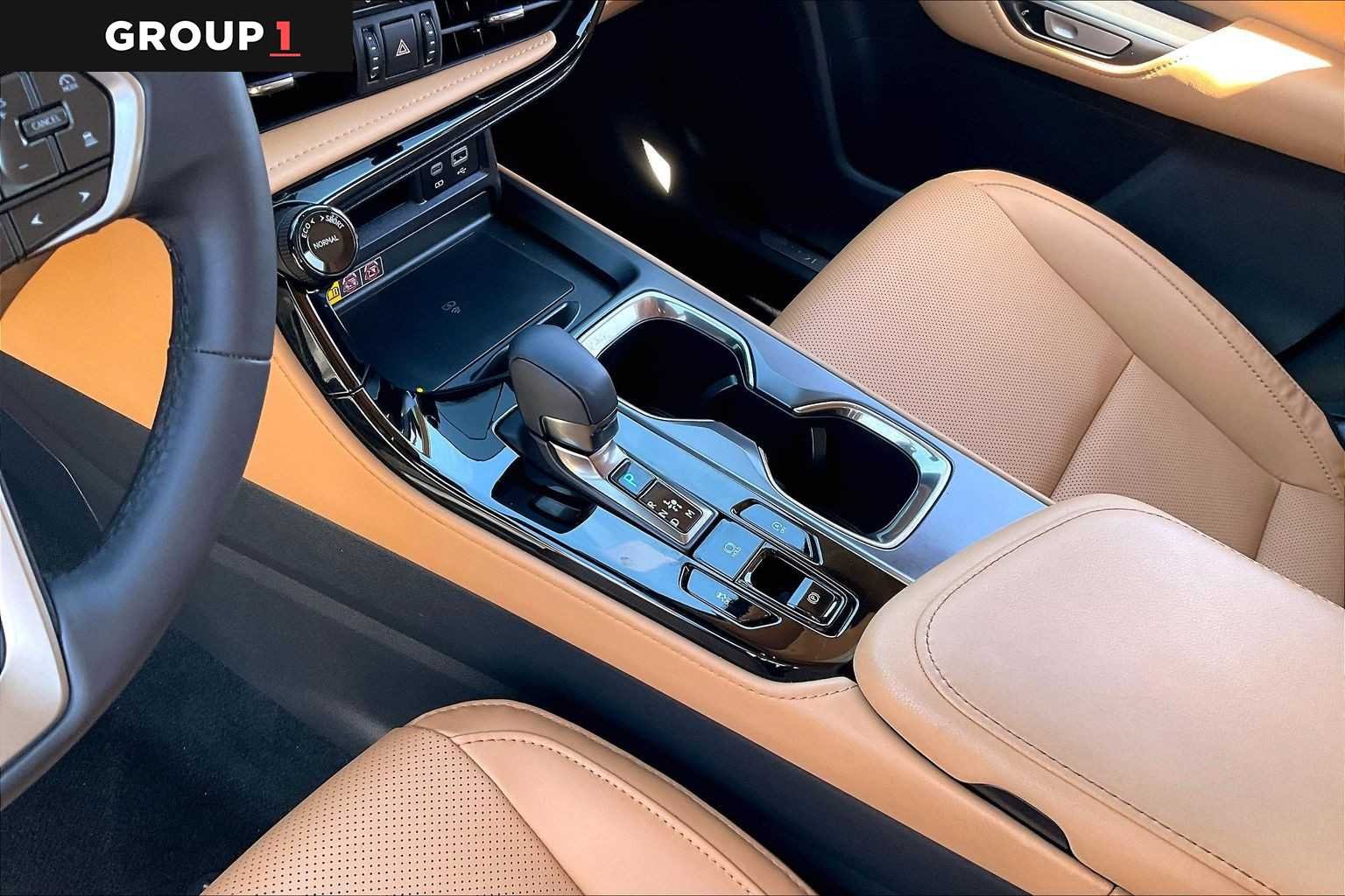 Used 2025 Cloudburst Gray Lexus  image 14
