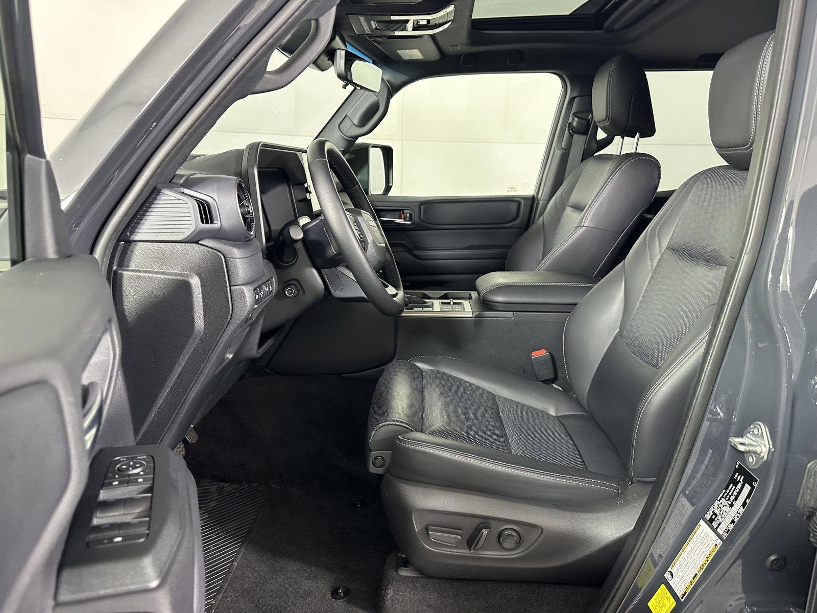 Used 2025 Underground Toyota Base image 10