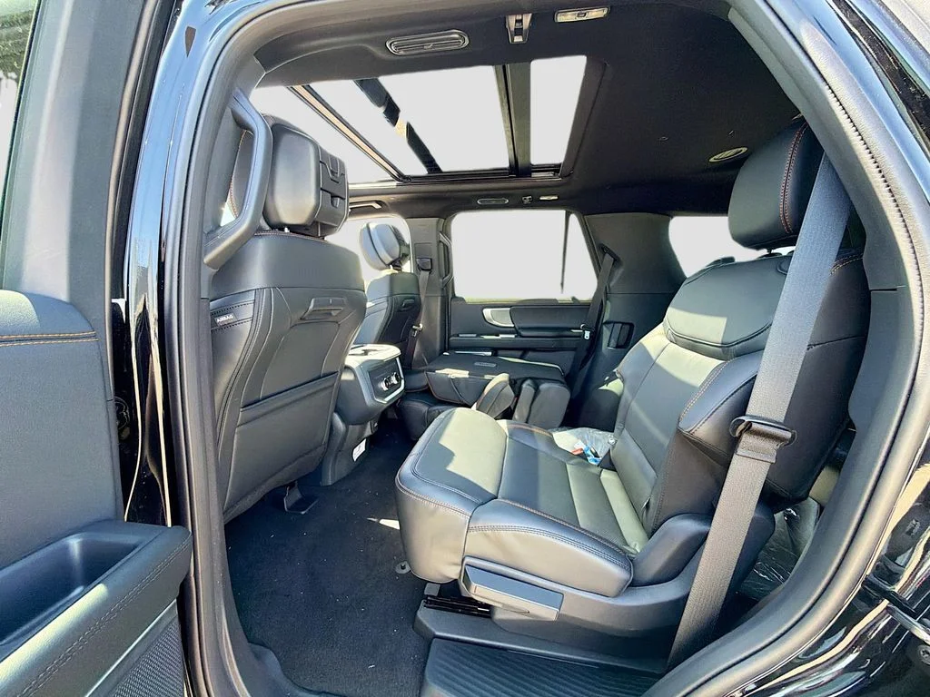 New 2026 Agate Black Metallic Ford Tremor® image 9