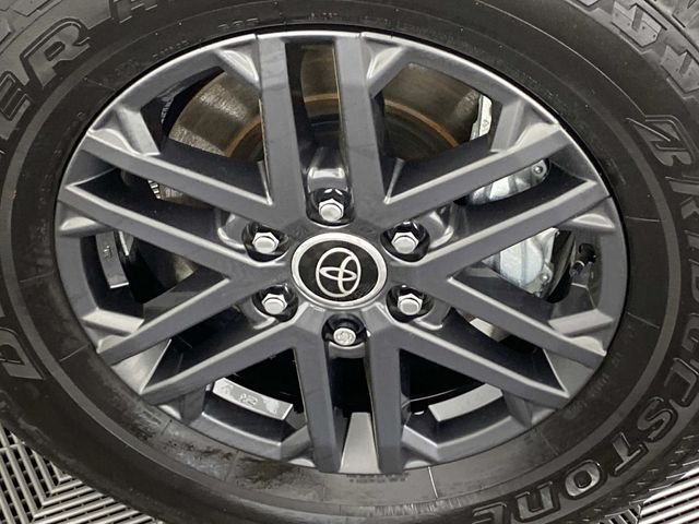 Used 2024 White Toyota SR5 image 26