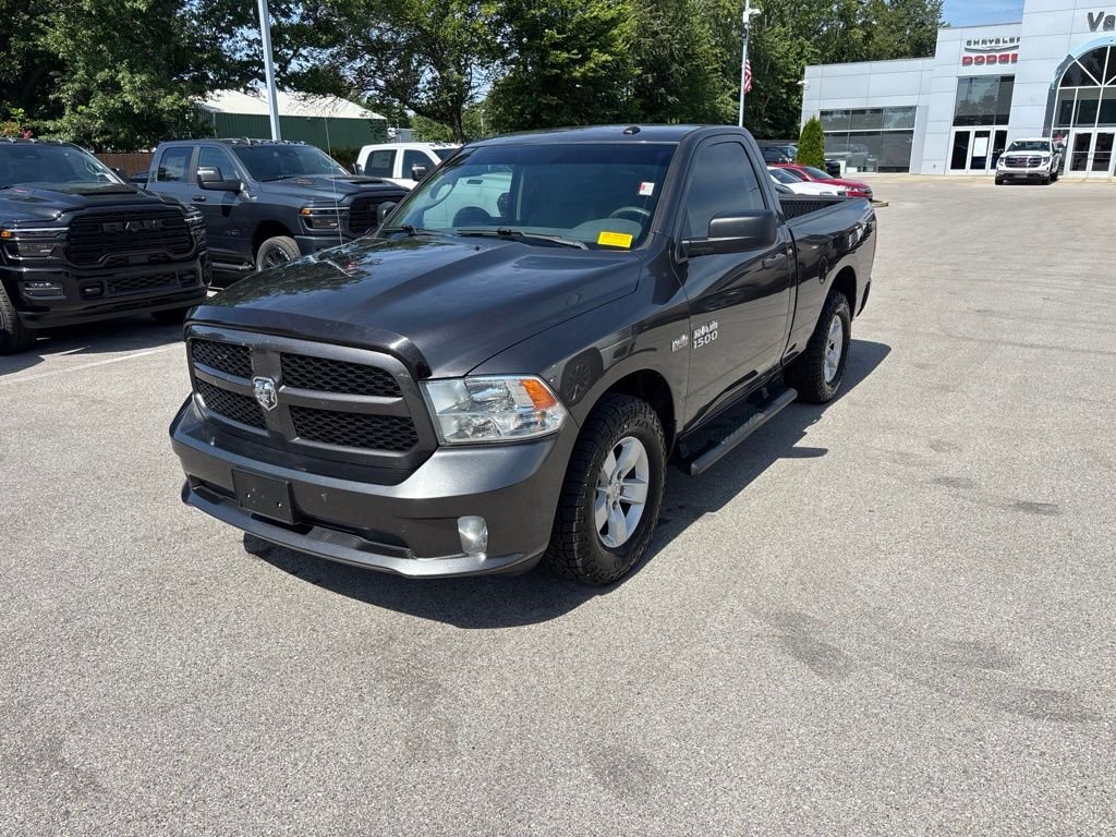 Certified Used 2018 Gray Ram Express image 1