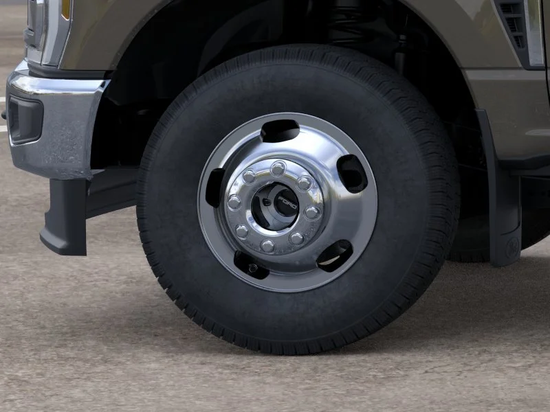 New 2026 Marsh Gray Ford Lariat image 19