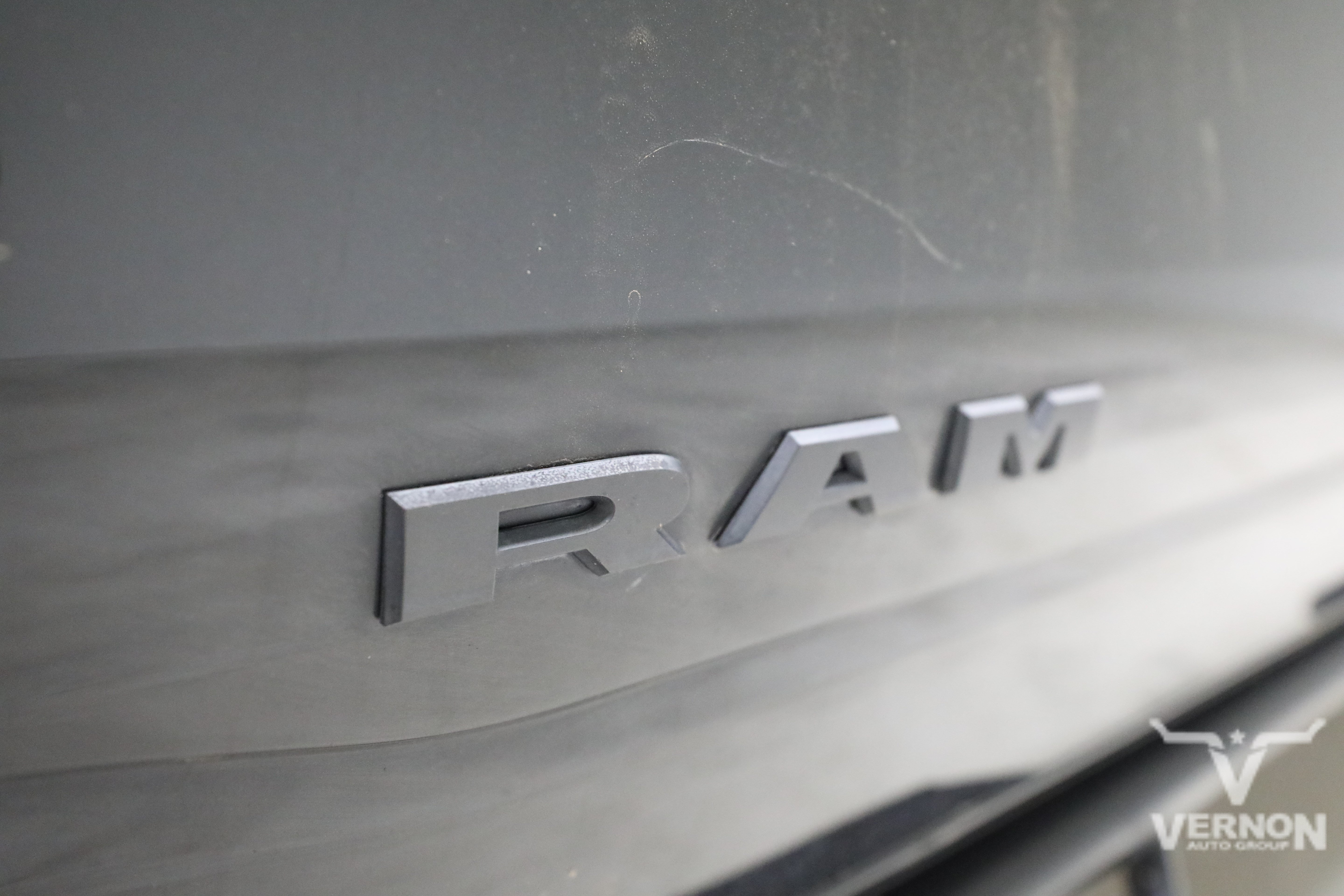 Used 2019 Diamond Black Crystal Pearlcoat Ram Y image 13