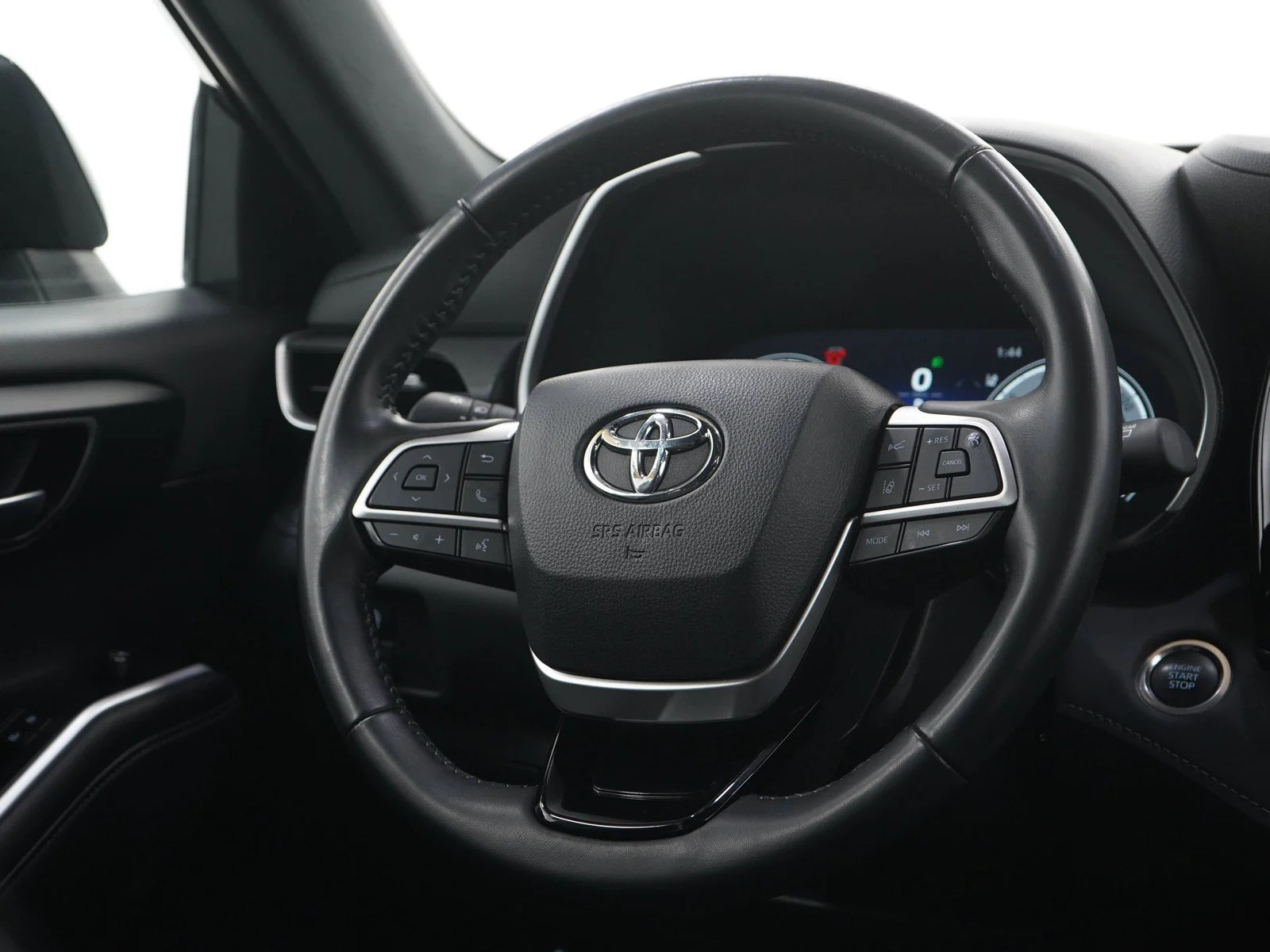 Used 2025 Black Toyota XSE AWD (Natl) image 15