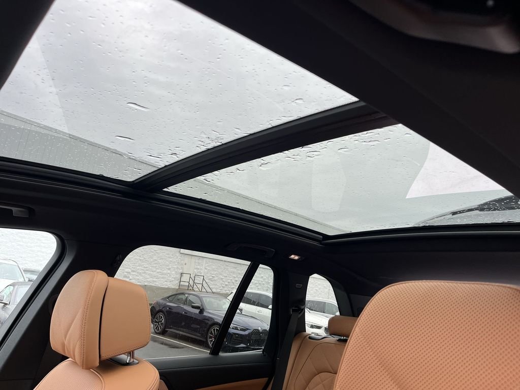 New 2026 Gray Metallic BMW xDrive40i image 22