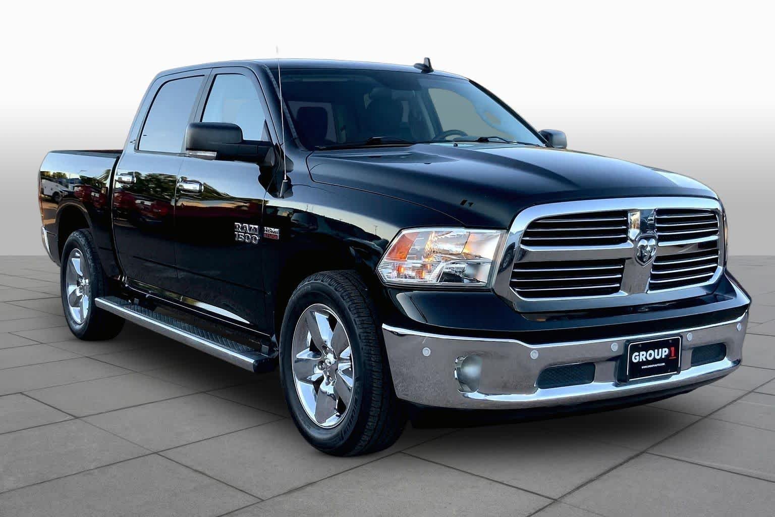 Used 2017 Black Forest Green Pearlcoat Ram Lone Star image 3