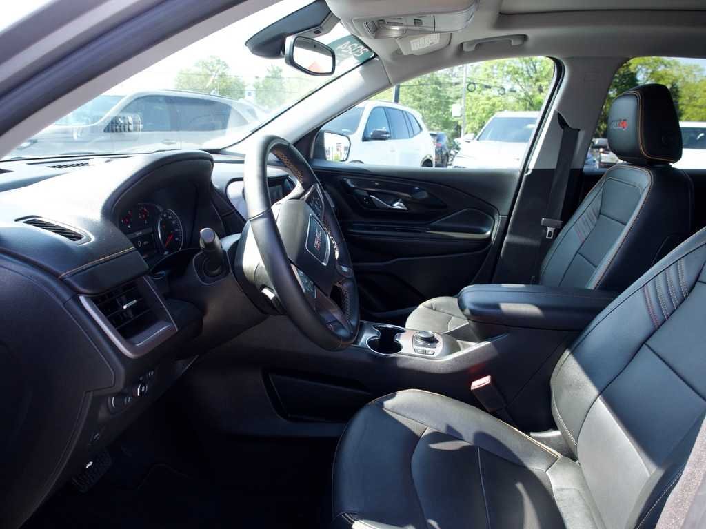 2024 GMC Terrain AT4 - Photo 13
