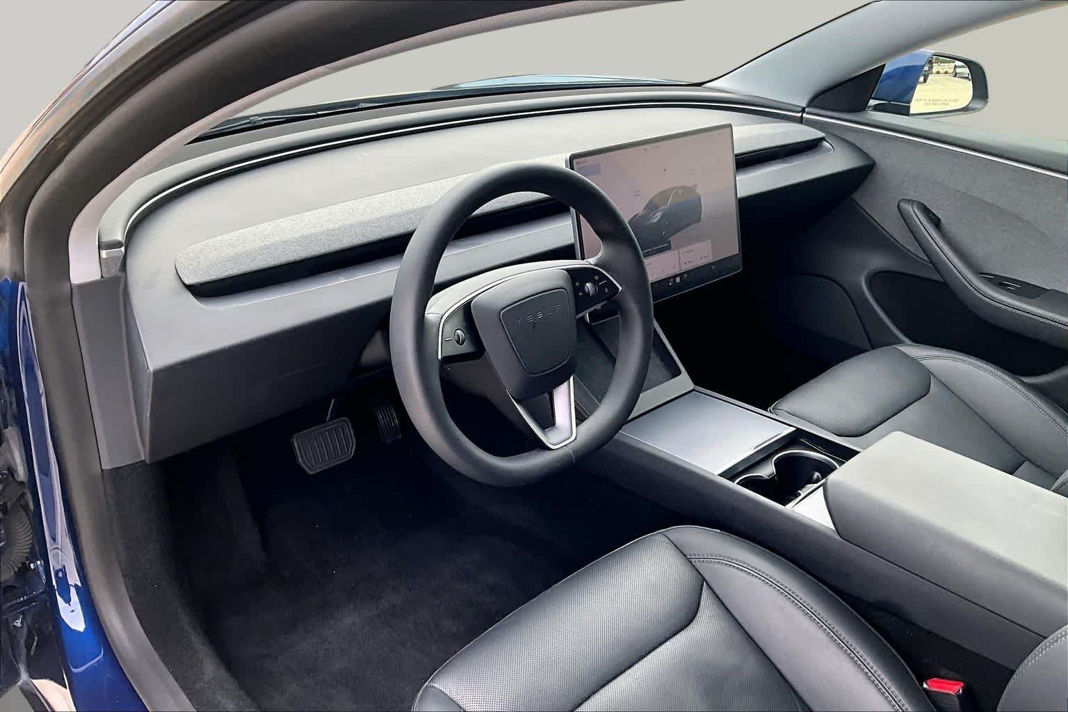 Used 2025 Deep Blue Metallic Tesla Long Range image 16