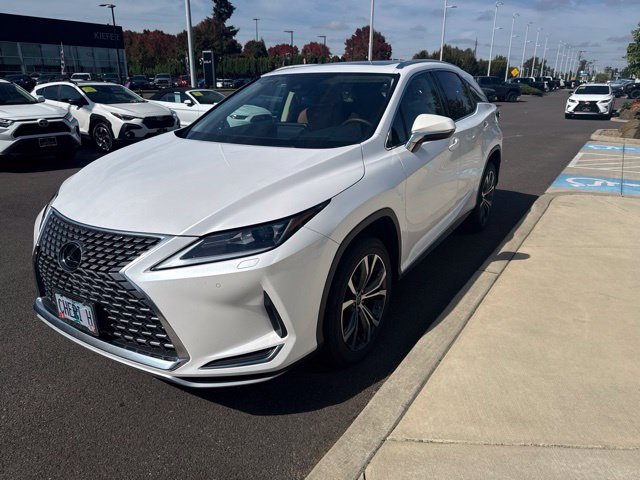 Used 2022 White Lexus 350 image 5