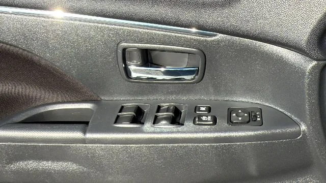 2024 Mitsubishi Outlander Sport ES - Photo 22