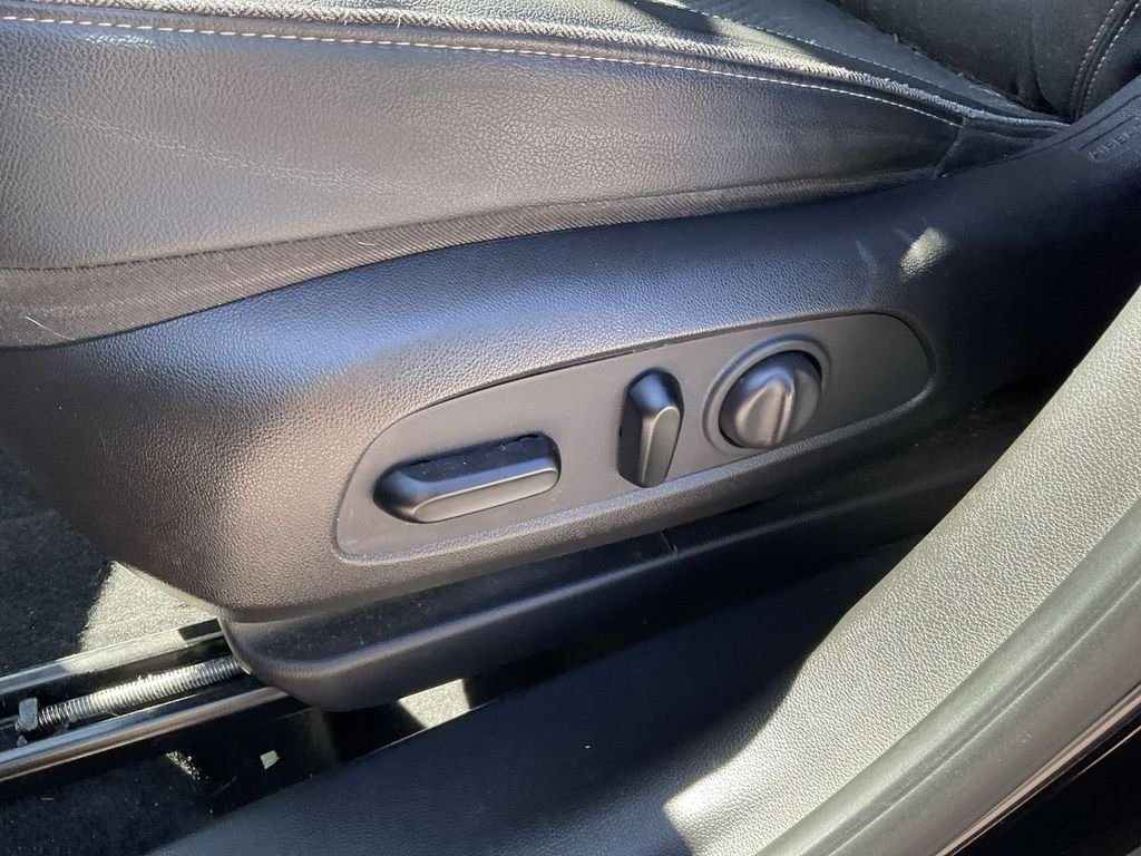 Used 2021 Black Buick Select image 12