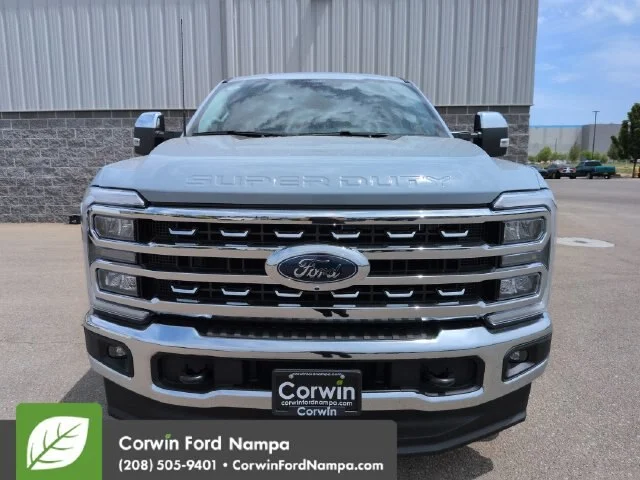 New 2026 Glacier Gray Metallic Tri-Coat Ford F-350® Lariat® image 8