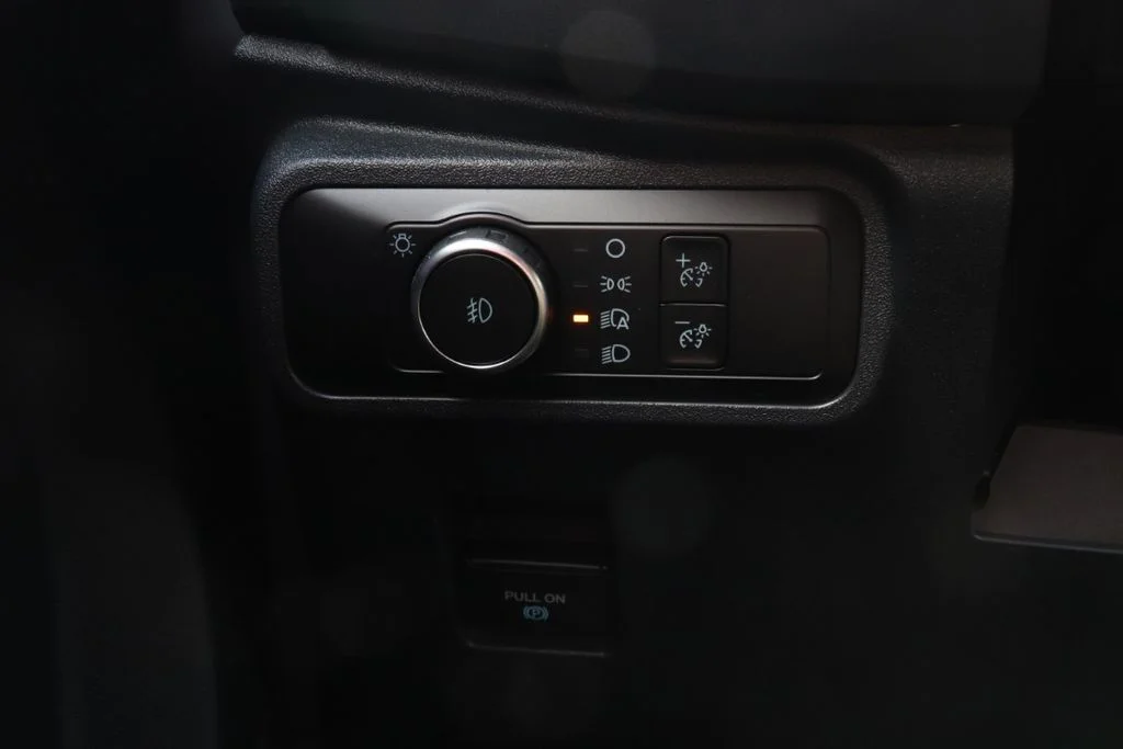 New 2026 Avalanche Gray Ford Outer Banks® image 30
