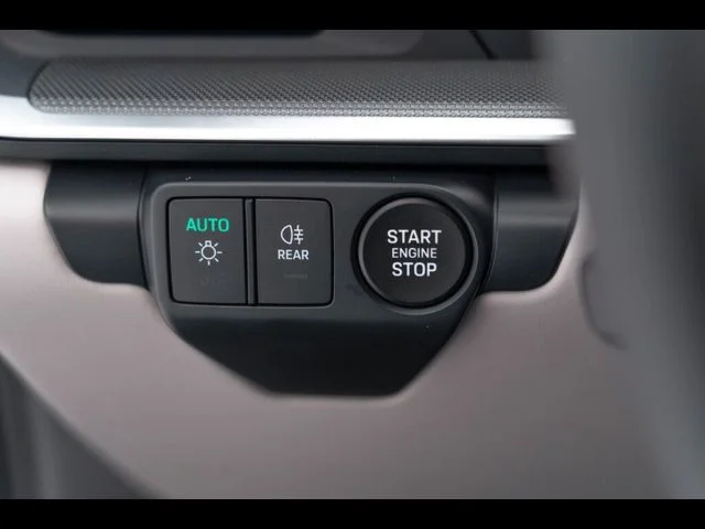 Certified Used 2025  Porsche Carrera image 54