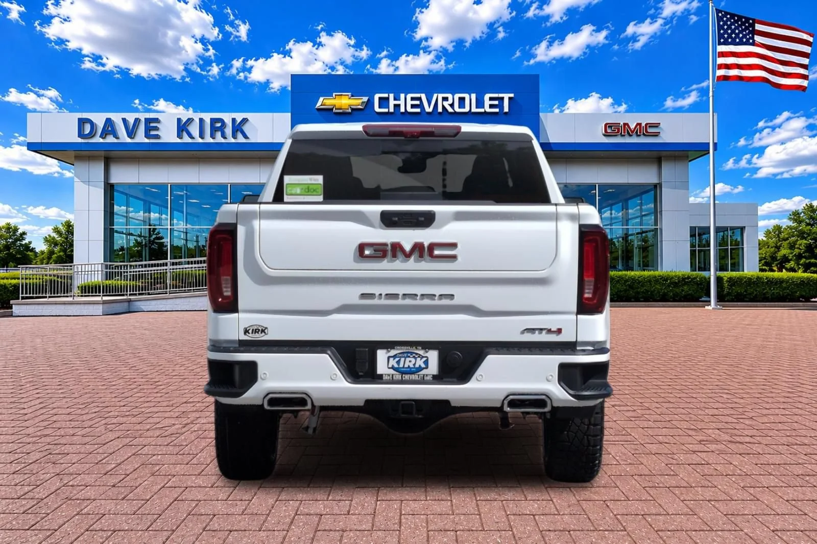 New 2026 Summit White GMC AT4 image 4