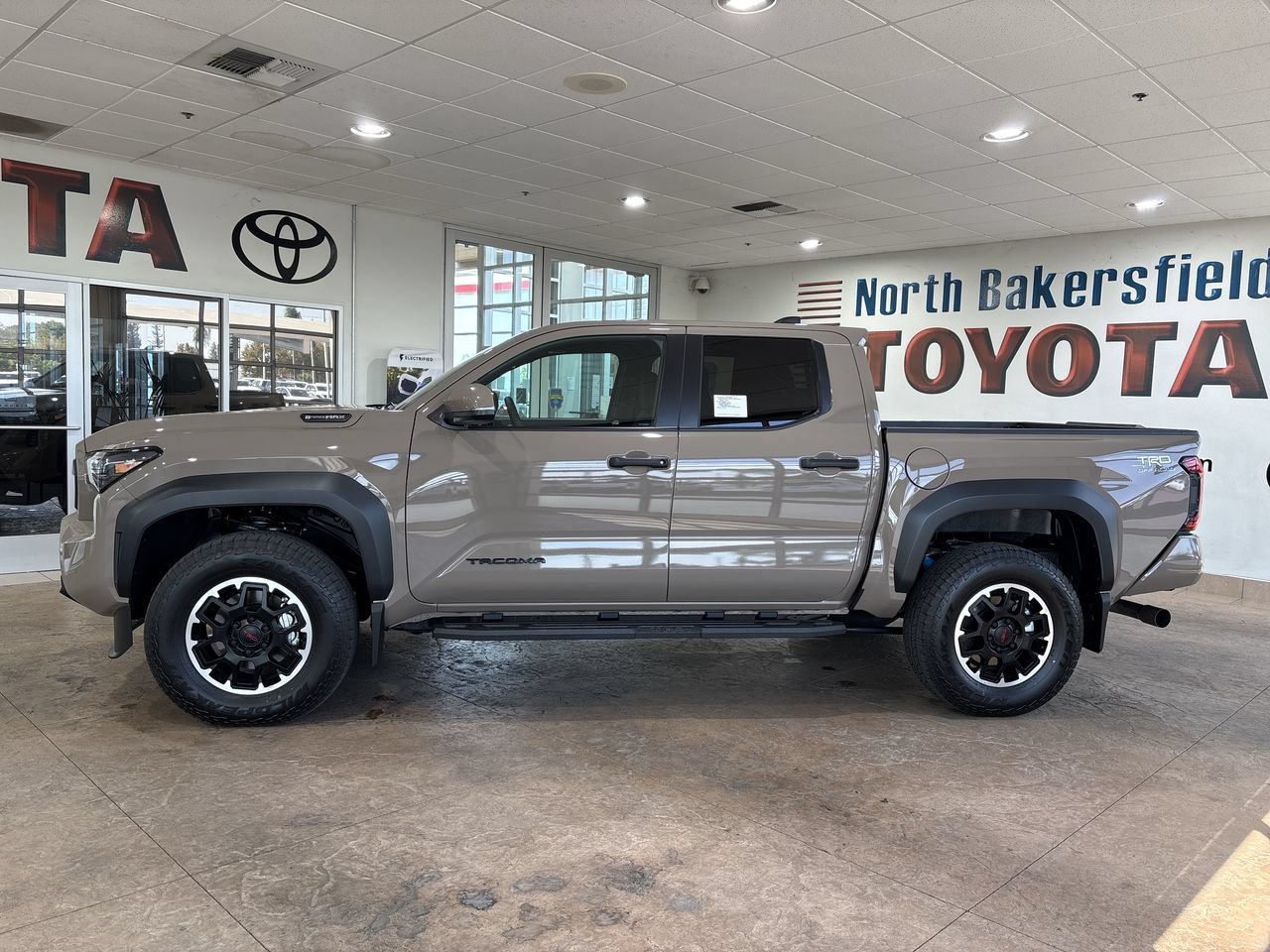 2026 Toyota Tacoma TRD Off Road - Photo 7