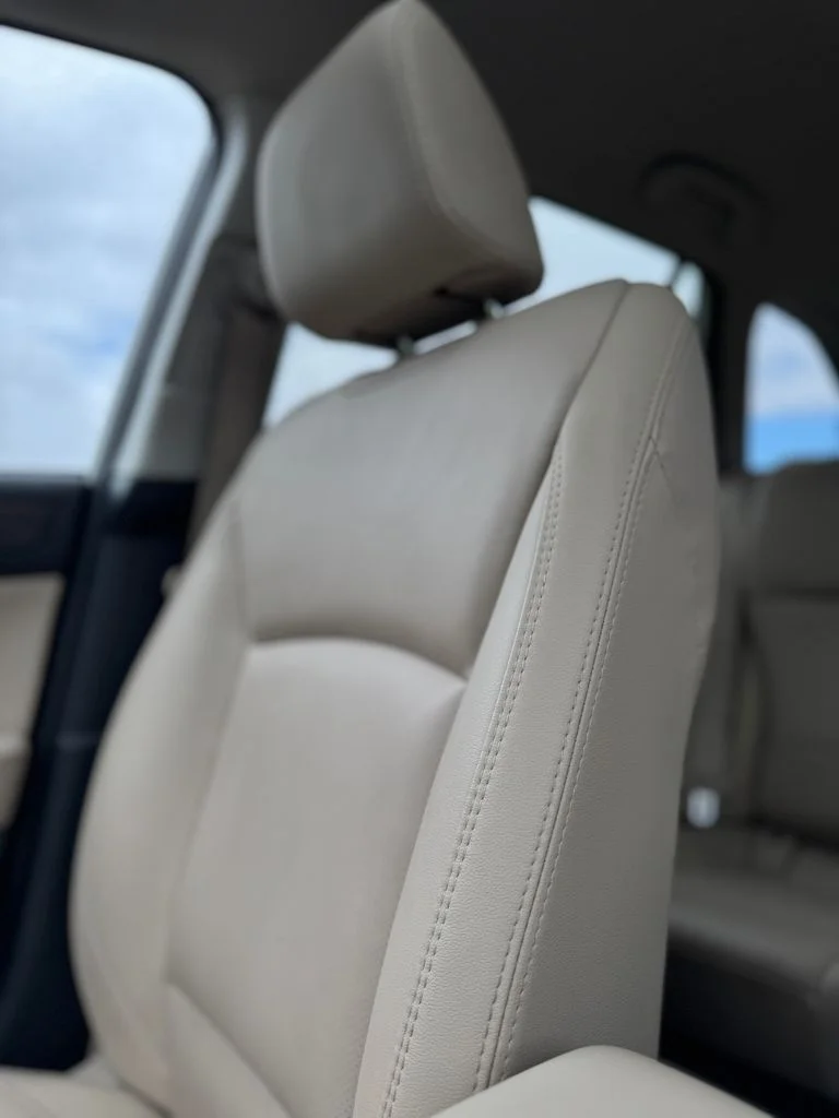 Used 2019 Crystal White Pearl Subaru 3.6R image 37