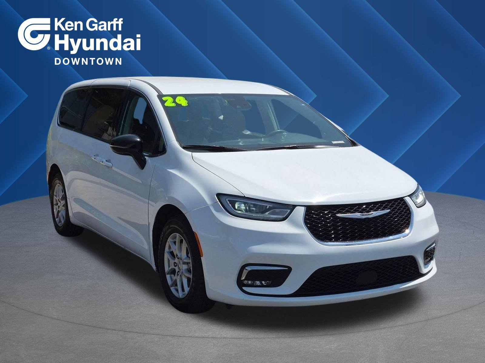 2024 Chrysler Pacifica