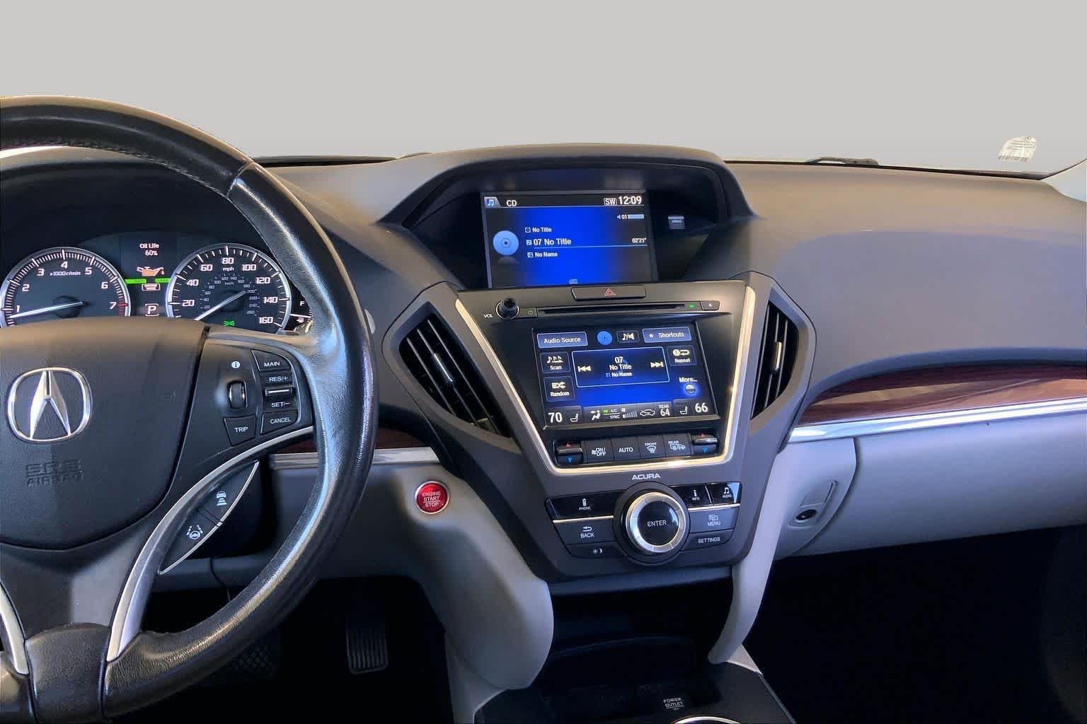 Used 2016 Crystal Black Pearl Acura  image 7