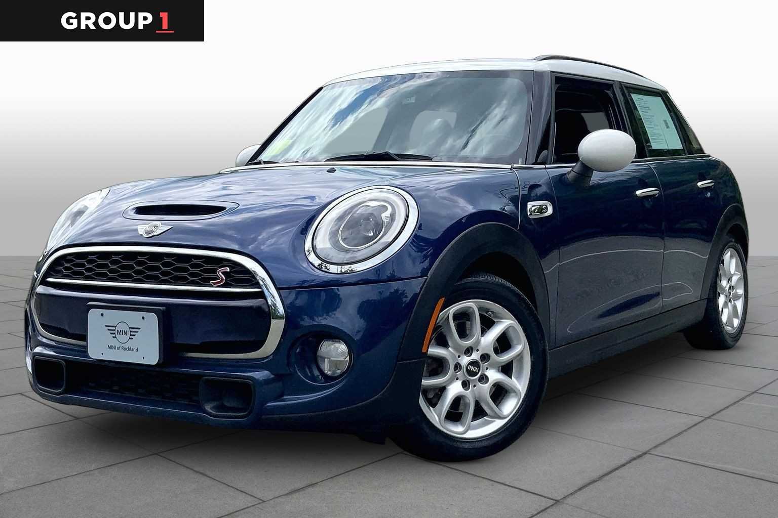 Pre-Owned 2016 MINI Hardtop 4 Door S