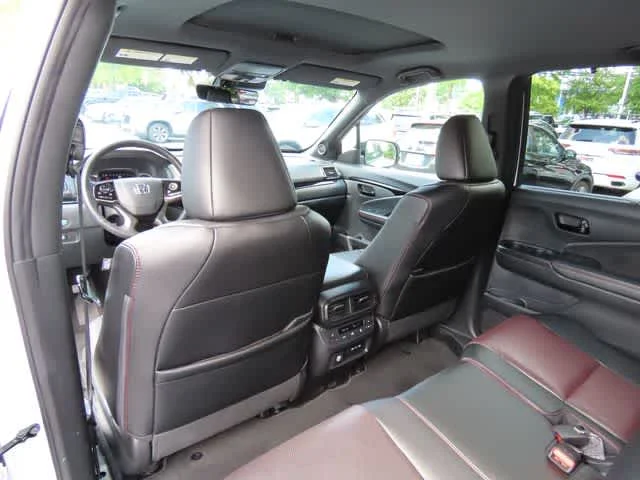 2024 Honda Passport Black Edition - Photo 14