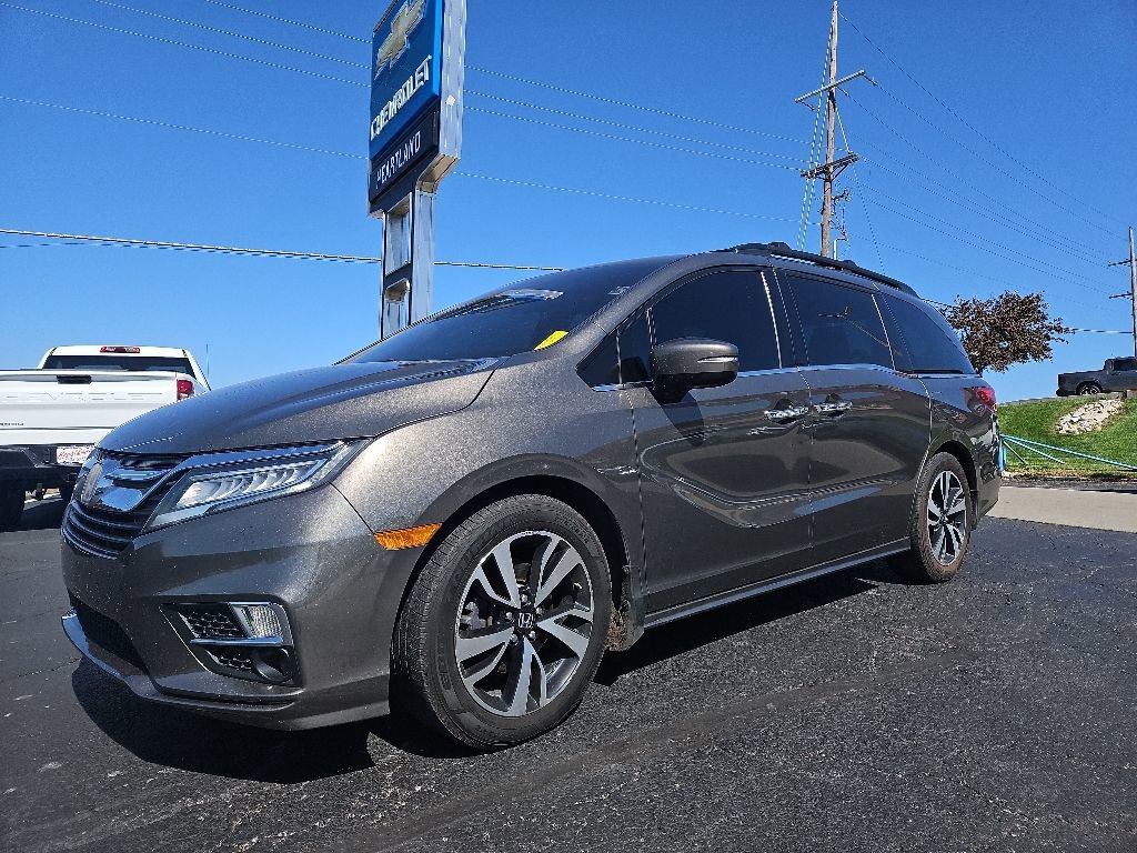Used 2019 Honda Odyssey Elite with VIN 5FNRL6H95KB111006 for sale in Kansas City