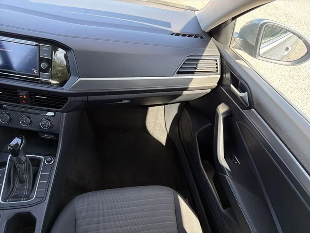 Used 2024 Silver Volkswagen 1.5T S image 32
