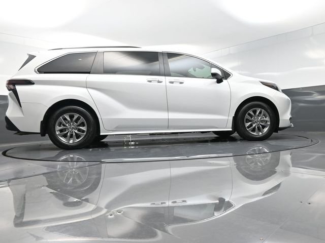 Used 2026 Beige Toyota XLE image 59