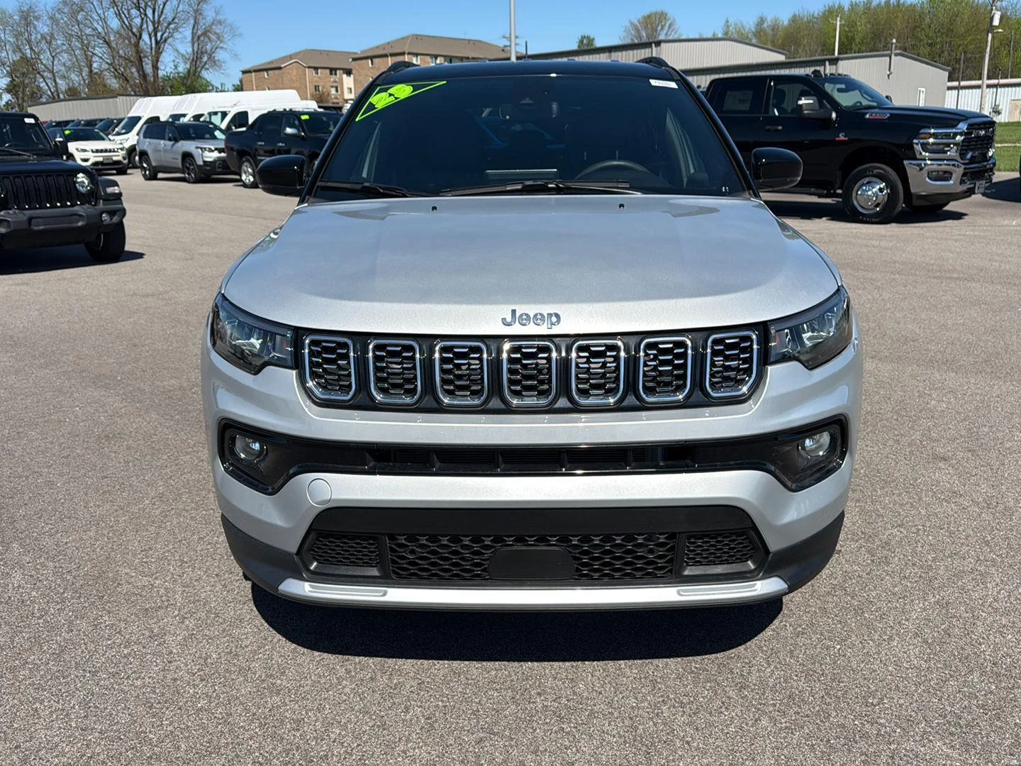 Used 2025 Silver Zynith Metallic Clearcoat Jeep Limited image 13