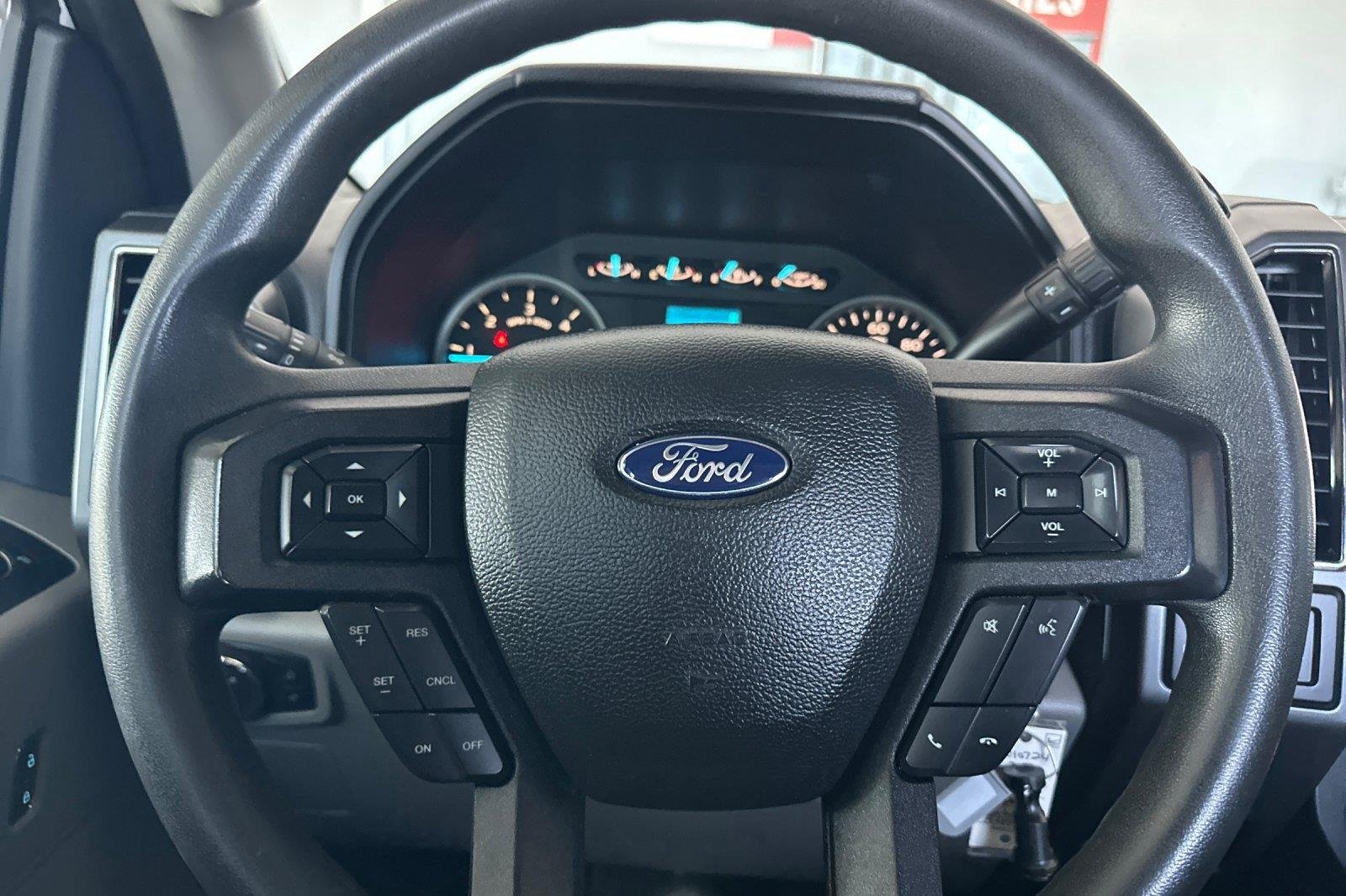 Used 2020 Oxford White Ford XLT image 20