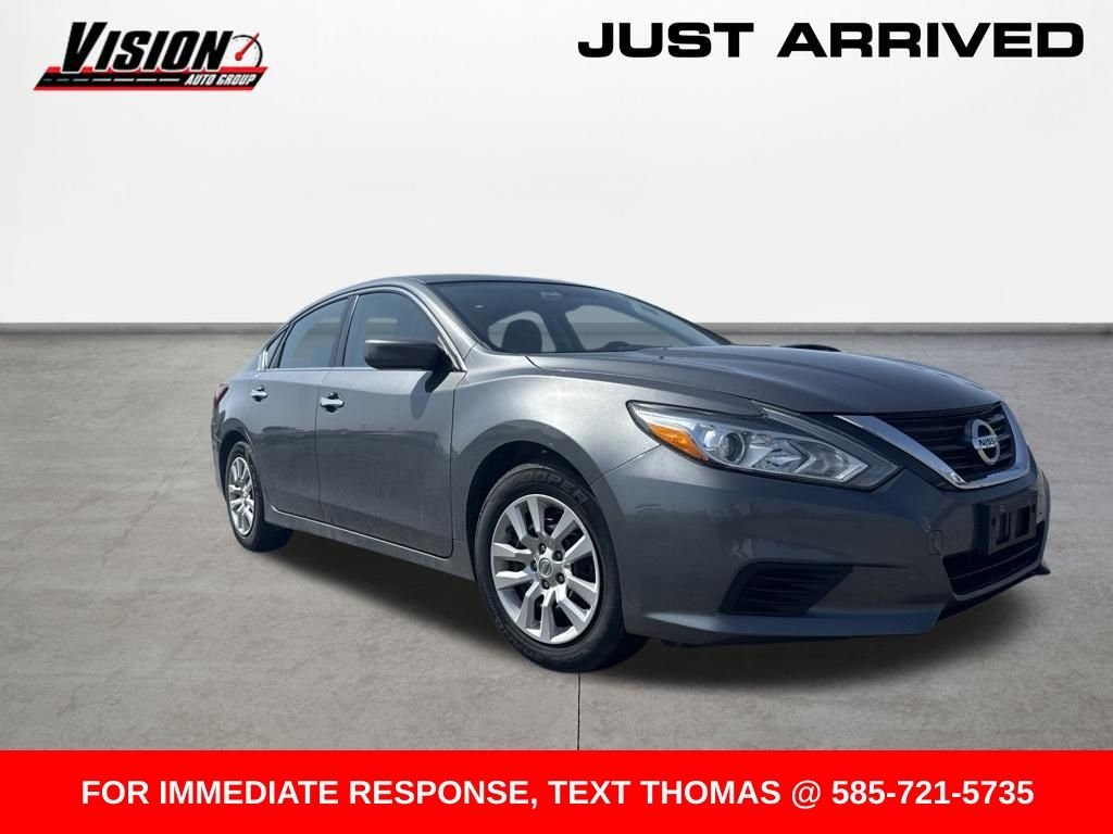 Used 2018 Gray Nissan 2.5 S image 3
