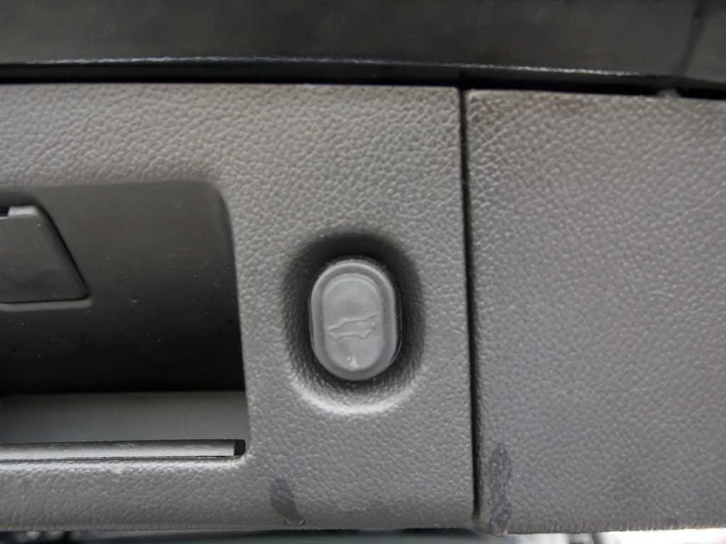 Certified Used 2019 ONYX BLACK GMC Denali image 43
